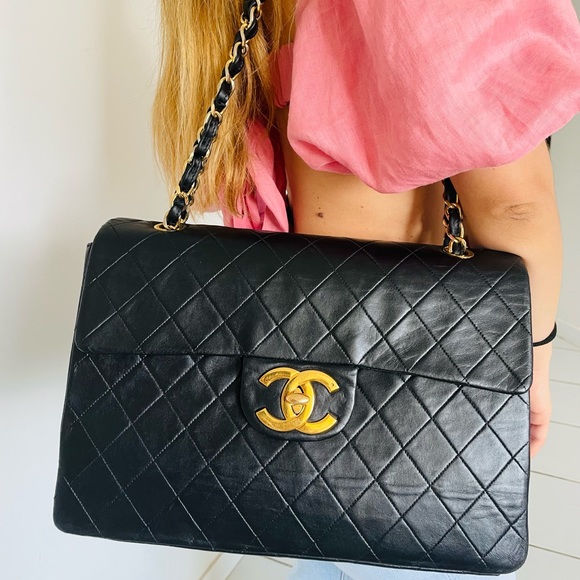 CHANEL Handbags - 𝐑𝐚𝐫𝐞 ⚜️MAXI XL CHANEL JUMBO SINGLE FLAP 24 K GOLD